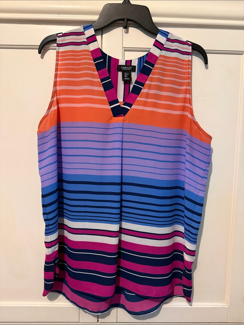JONES & CO Striped V-Neck Top in multicolored print.